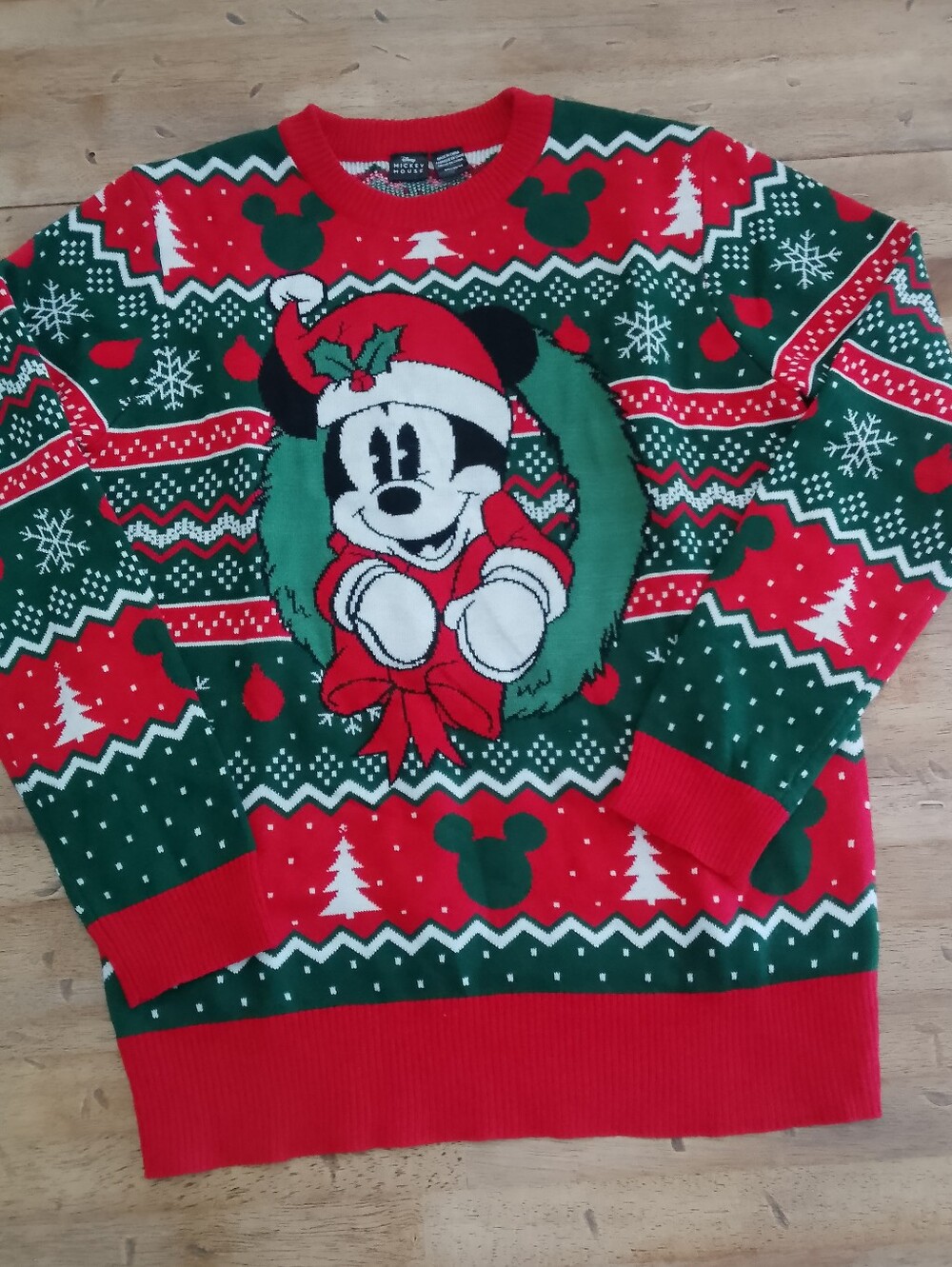 Disney Mickey Mouse Christmas Sweater Sz med